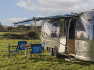 airstream sleeps 3