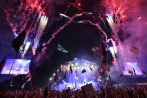 glastonbury 2024 festival 600x400